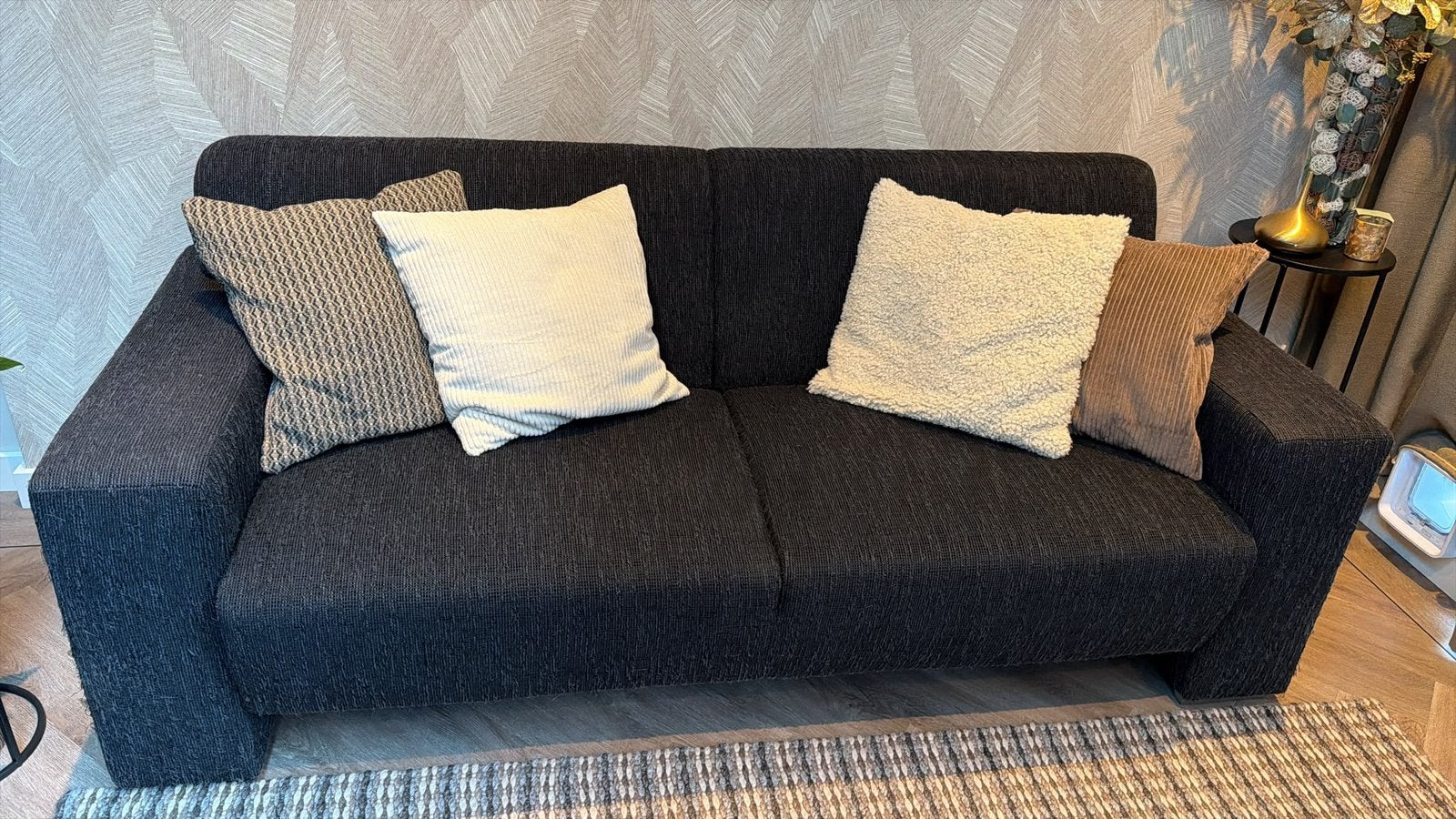 GRATIS zwarte bank ZSM OPHALEN, Huis en Inrichting, Ophalen, Gebruikt, 75 tot 100 cm, Rechte bank