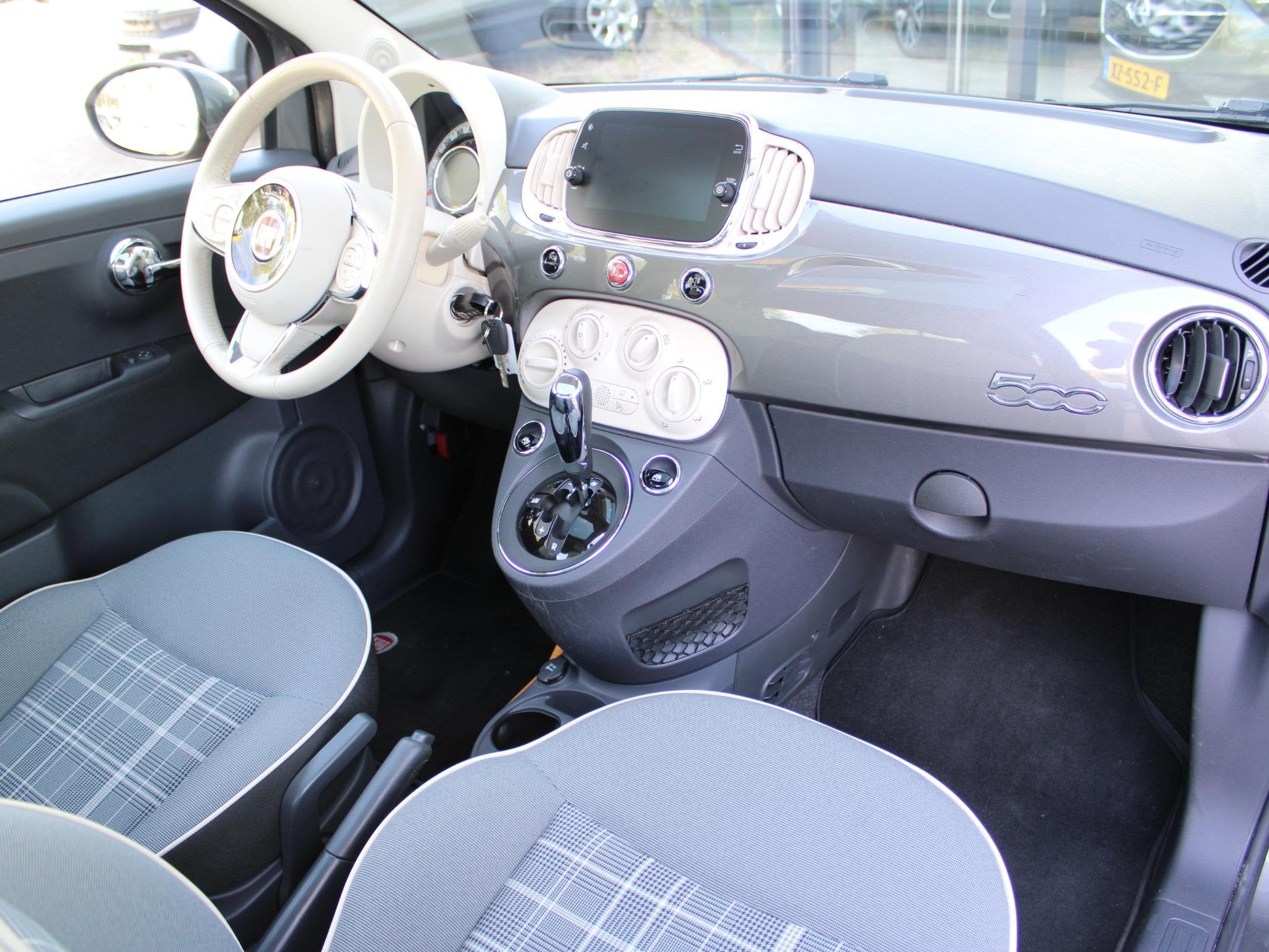 Fiat 500 0.9 TwinAir Turbo Lounge Automaat | Apple Carplay /, 12 maanden, Gebruikt, Origineel Nederlands, Bedrijf