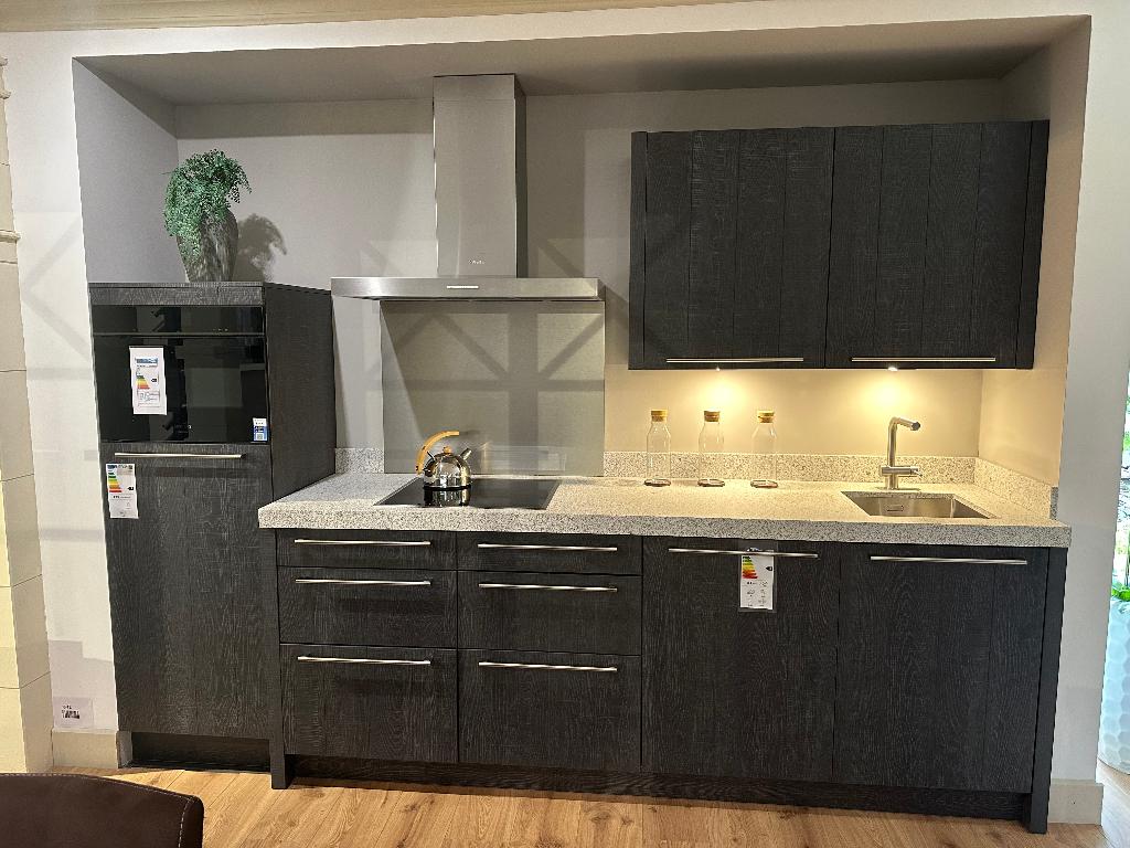 Keuken Häcker SYSTEMAT AV6021, Ophalen, Bruin, Graniet of Steen, Enkelwandige keuken