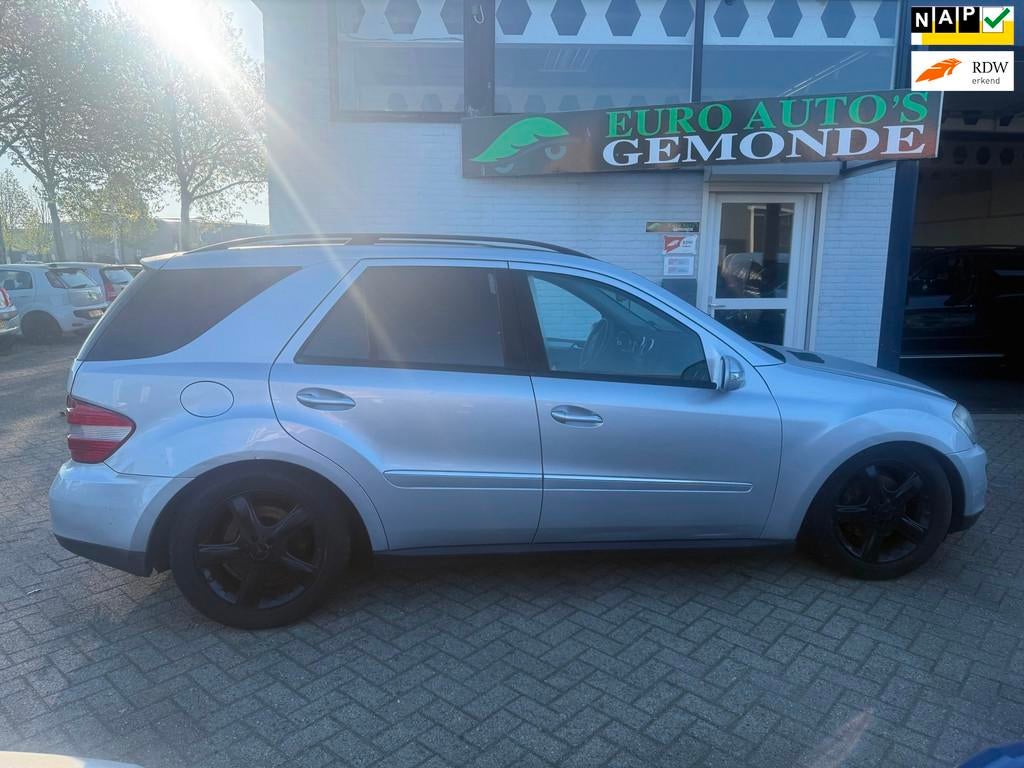 Mercedes-Benz M-klasse 320 CDI GRIJS KENTEKEN AUTO START NIE, Auto's, Bestelauto's, Bedrijf, Te koop, 4x4, ABS, Airbags, Airconditioning