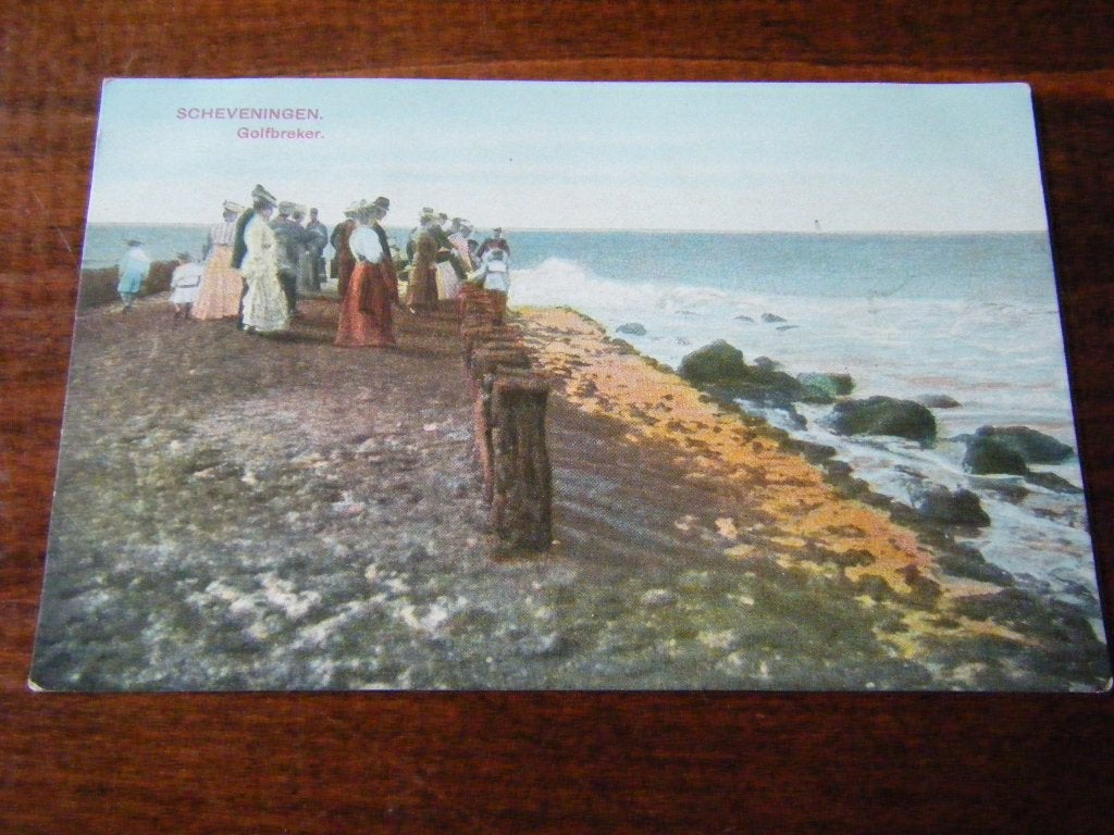 D40 - Scheveningen - Golfbreker  - Mooi/ZEER oud, Ophalen of Verzenden, Voor 1920, Zuid-Holland