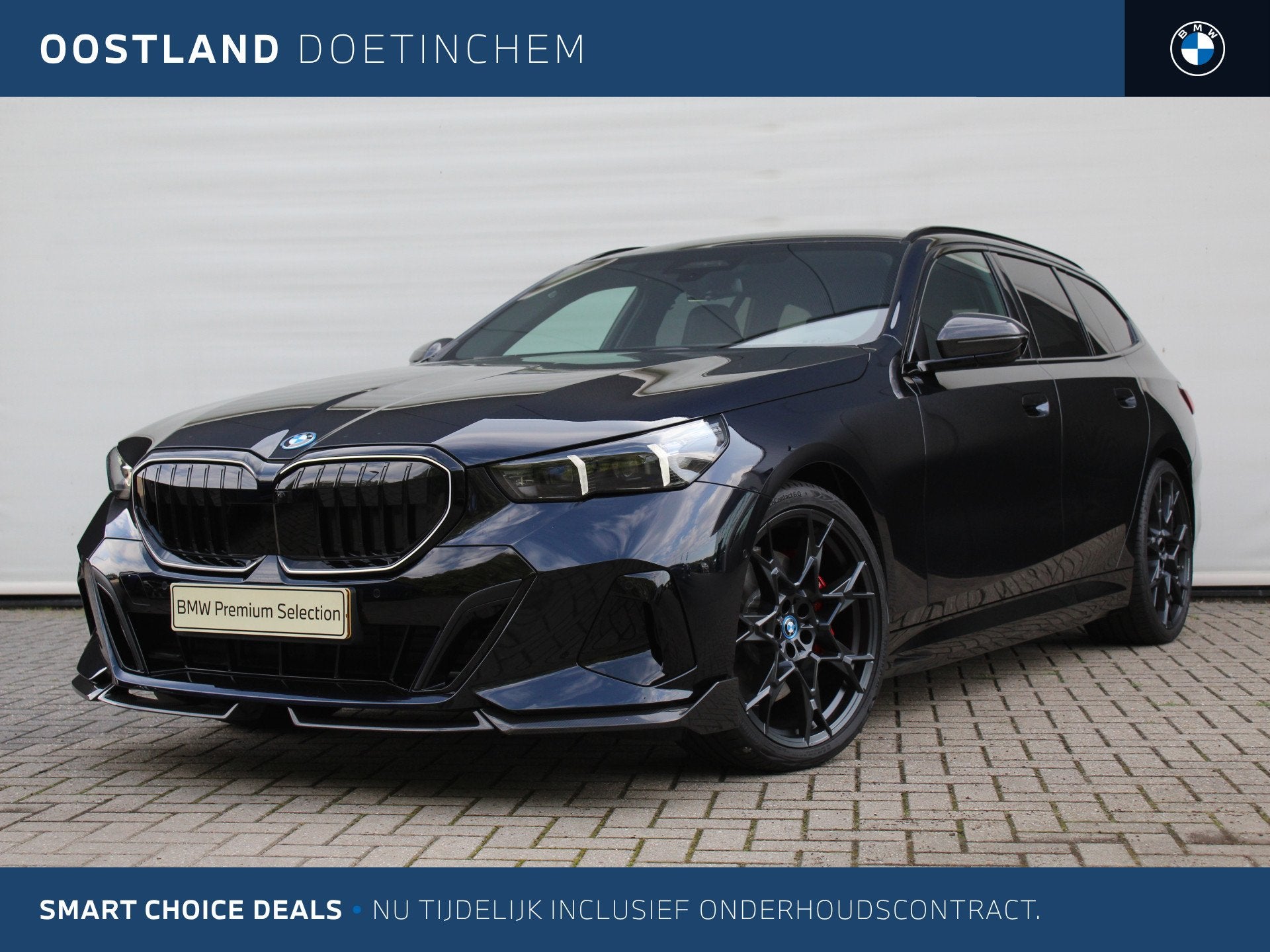 BMW i5 Touring eDrive40 M Sport / Panoramadak / Trekhaak / B, Auto's, BMW, Automaat, 81 kWh, Achterwielaandrijving, Zwart
