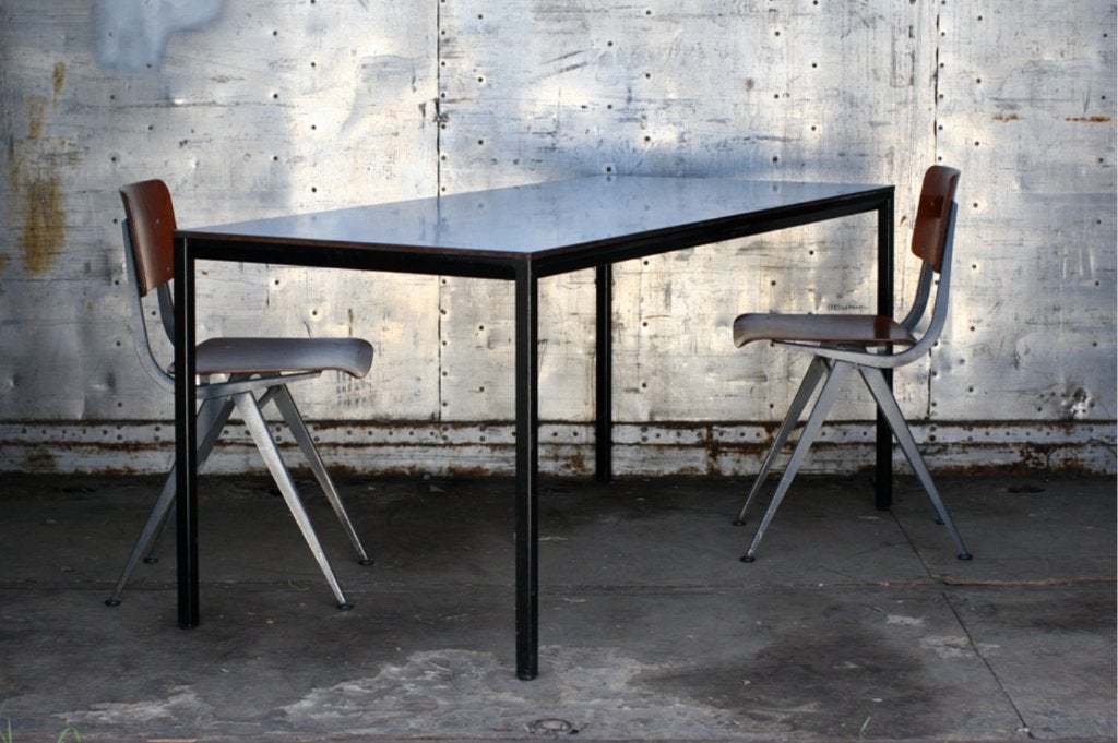 Industrial Vintage eettafel Facet Friso Kramer, Ophalen