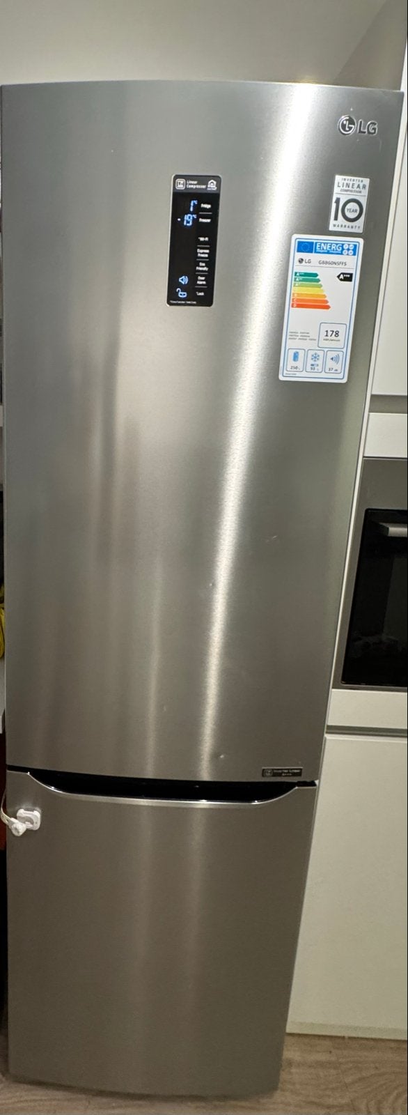 LG Koelkast-vriescombinatie, Witgoed en Apparatuur, Koelkasten en IJskasten, Ophalen, 200 liter of meer, 60 cm of meer, Met aparte vriezer