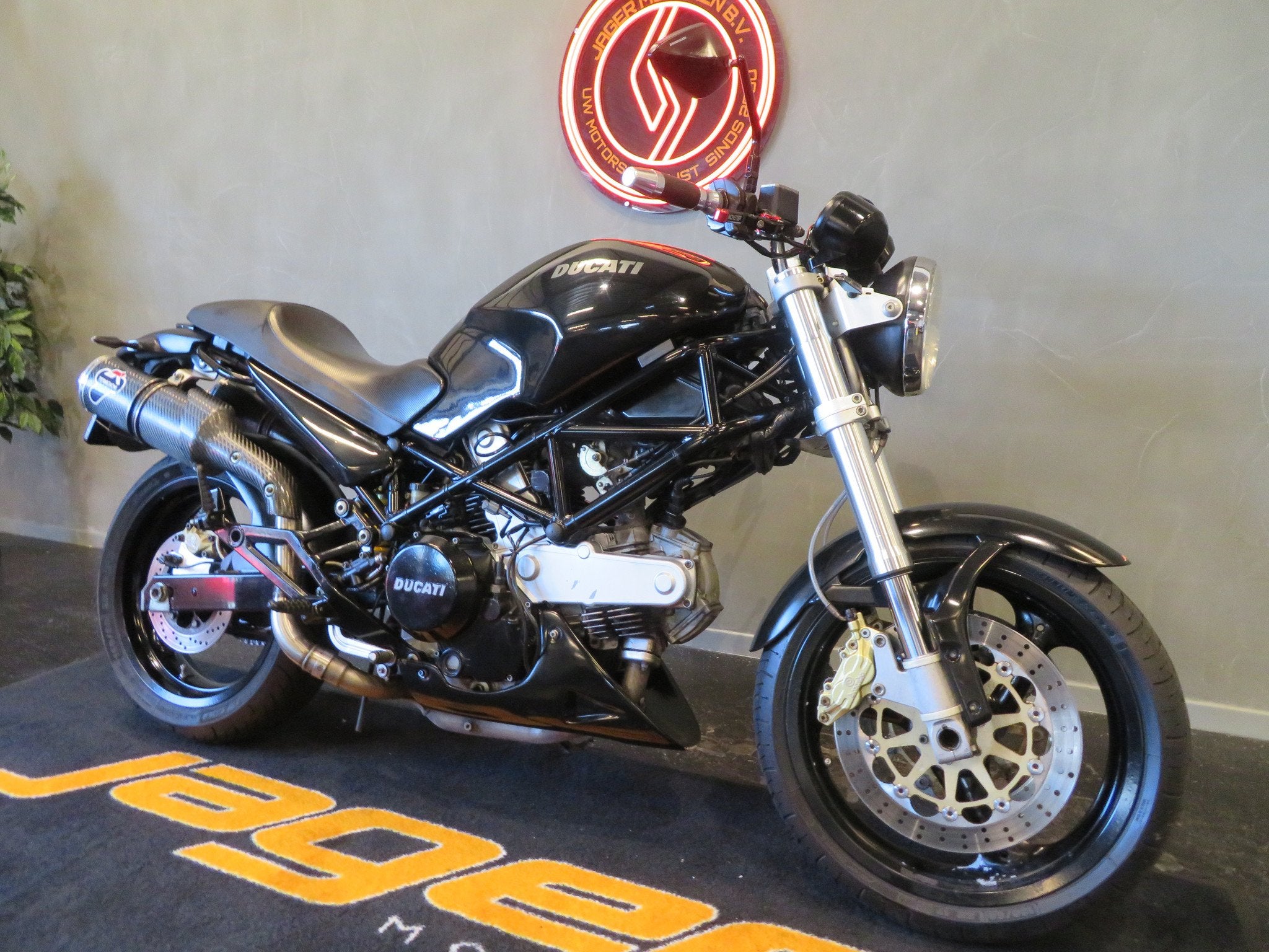 Ducati MONSTER 620I DARK TERMIGNONI! (bj 2002), Bedrijf, 620 cc, Naked bike