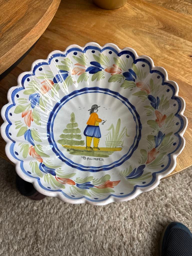 Henriot Quimper Aardewerken Bord 28/9cm (b/h)Handgeschilderd, Ophalen of Verzenden