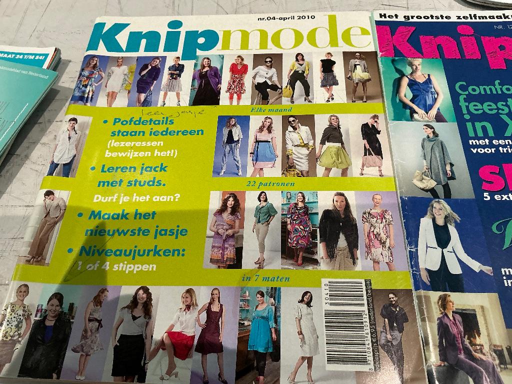 Knipmode divers, Hobby en Vrije tijd, Kledingpatronen, Overige typen, Vrouw, Ophalen of Verzenden, Zo goed als nieuw