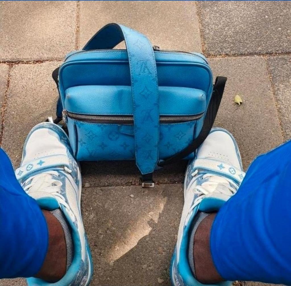 Louis vuitton lv taigarama light blue gucci dior.., Ophalen of Verzenden, Gebruikt