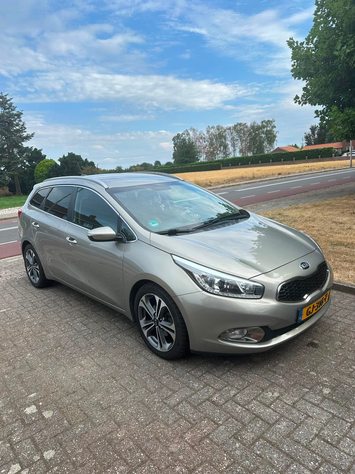 Kia Ceed, Auto's, Kia, Voorwielaandrijving, 1591 cc, 4 cilinders, Origineel Nederlands
