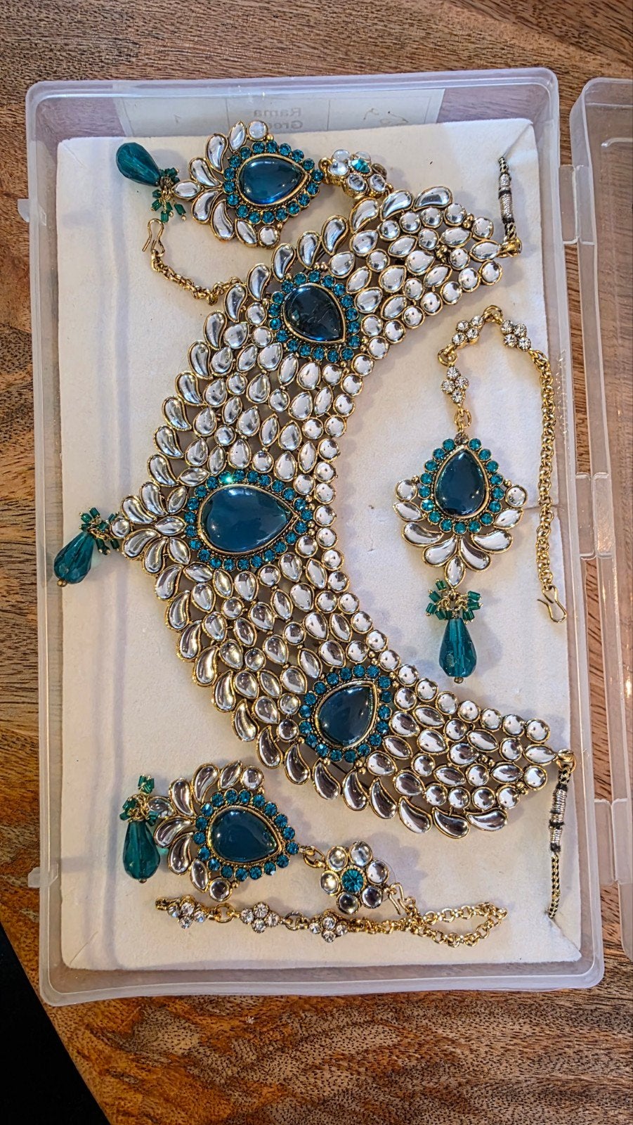 Prachtige Indiase sieraden set met turquoise accenten, Overige materialen, Nieuw, Ophalen of Verzenden, Met edelsteen
