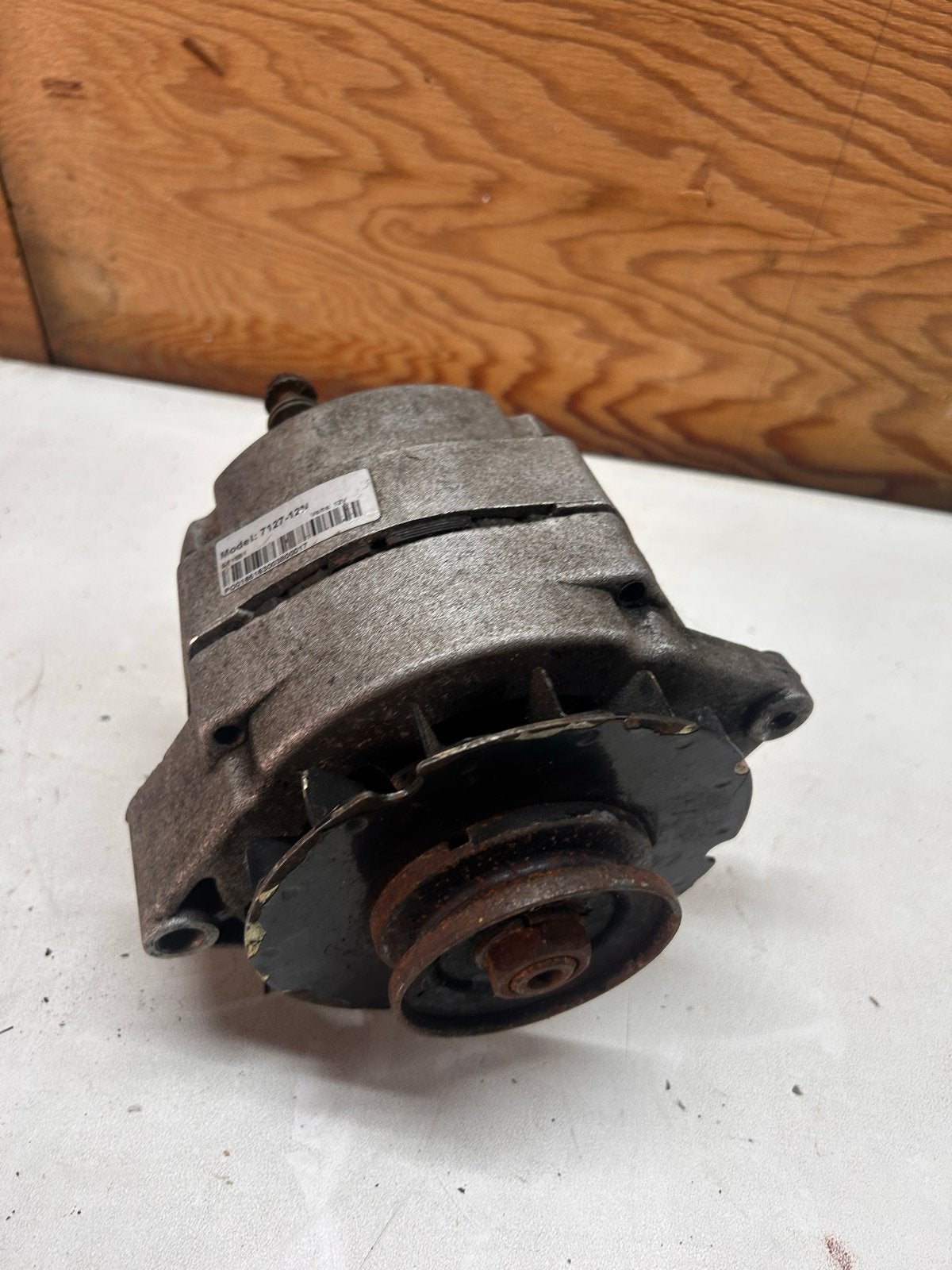 Dynamo 12V Model 7127-12N, Ophalen of Verzenden, Gebruikt, Universele onderdelen
