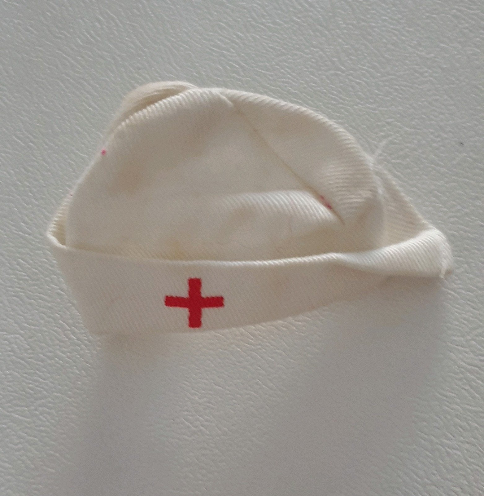Barbie  Fleur cap baby nurse, Verzamelen, Poppen, Ophalen of Verzenden, Kleertjes