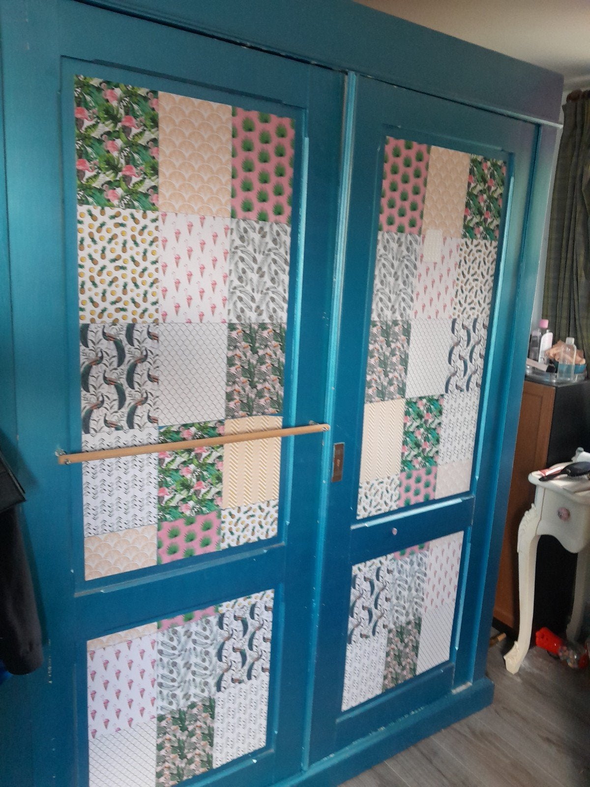 brocante kast, Ophalen