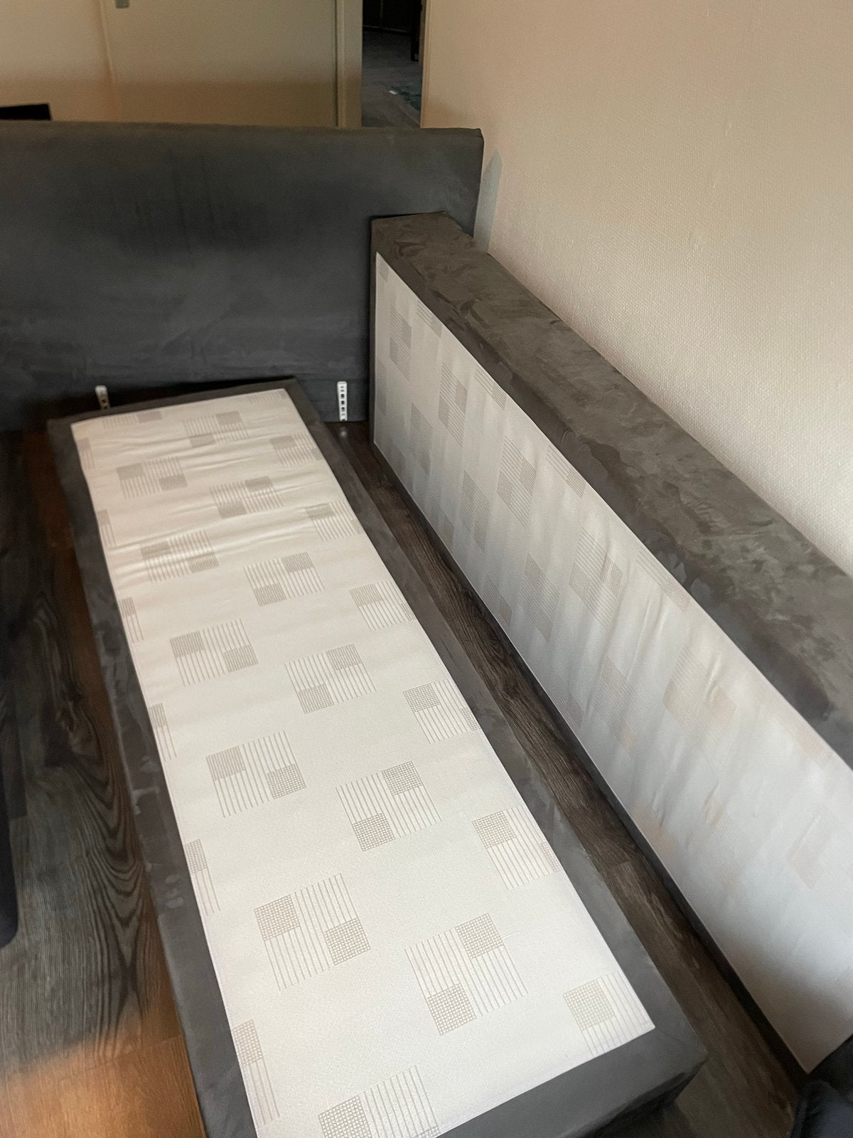 Boxspring 140x200 cm met matras en makkelijke pootjes, Huis en Inrichting, Ophalen, Gebruikt, 140 cm, Twijfelaar