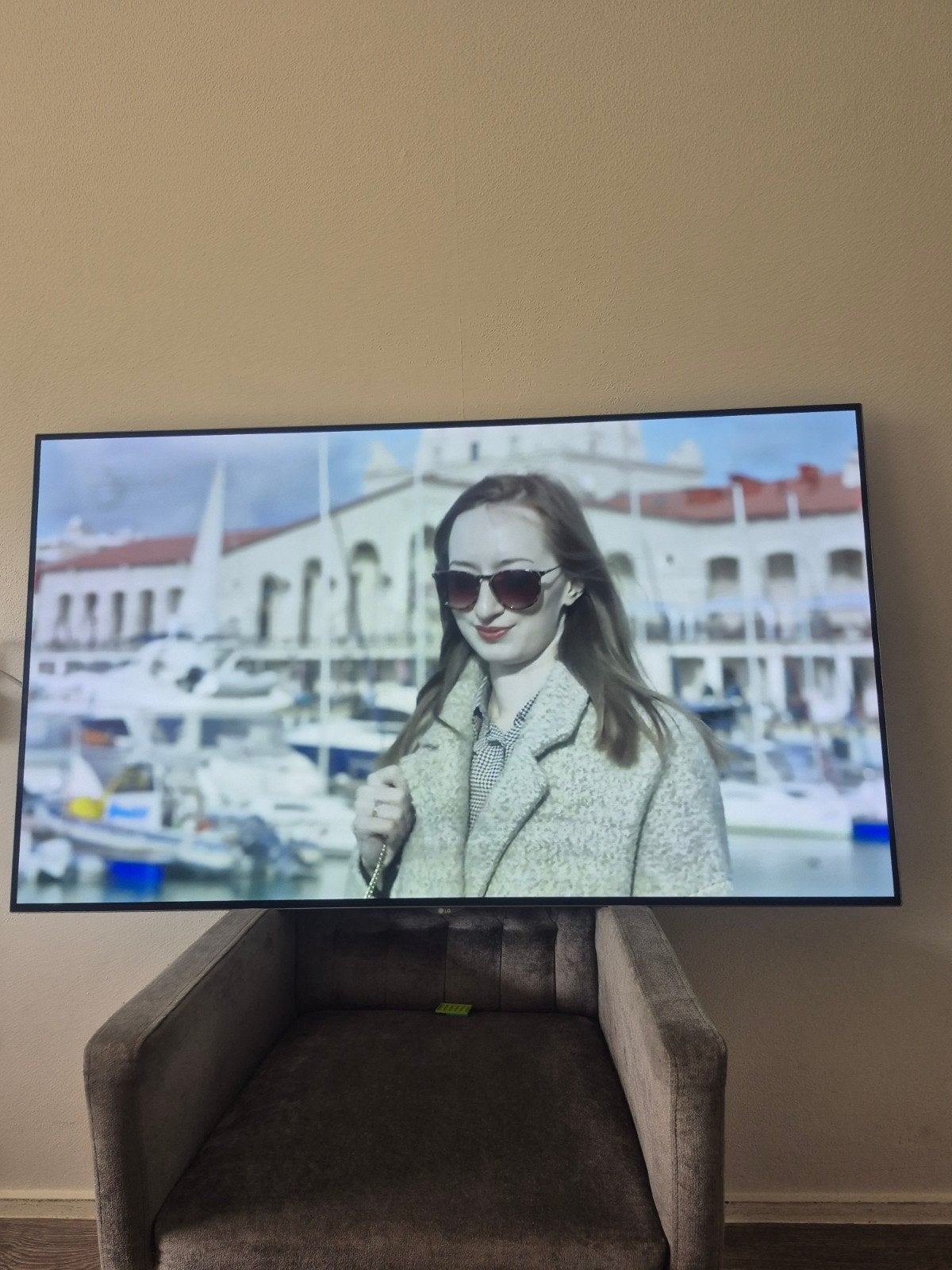 OLED LG TV 55 INCH., 120 Hz, Ophalen of Verzenden, Zo goed als nieuw, 100 cm of meer