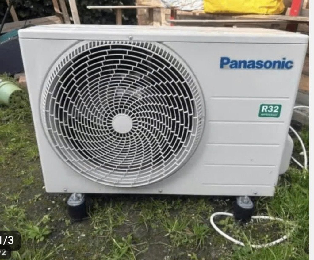Airco panasonic 2,5 kw nanoex split unit compleet, Witgoed en Apparatuur, Ophalen, Gebruikt, Koelen en Ontvochtigen, 3 snelheden of meer