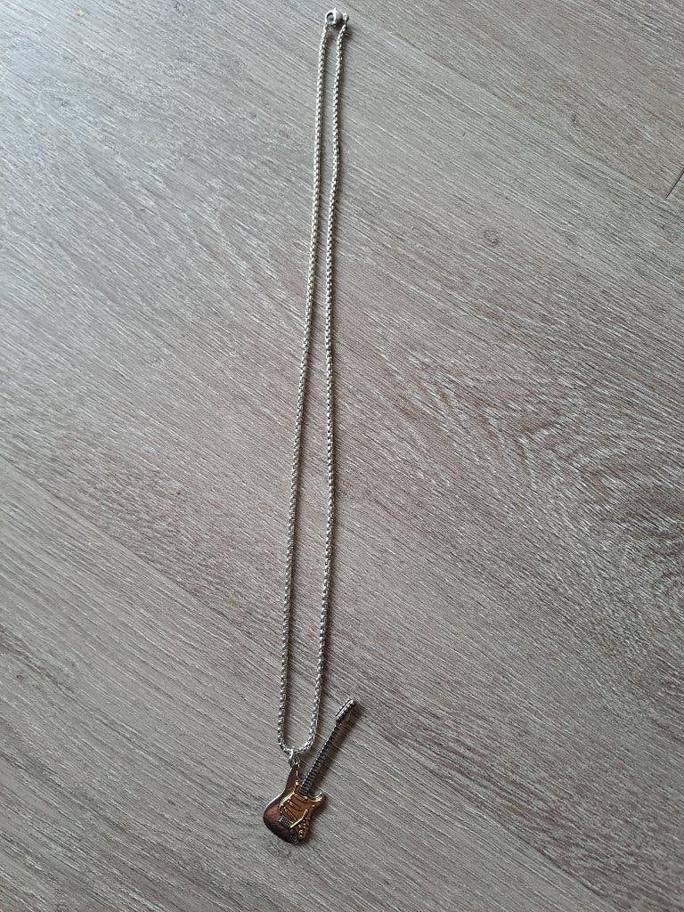 Ketting met gitaar, Ophalen of Verzenden, Nieuw, Overige materialen, Met hanger