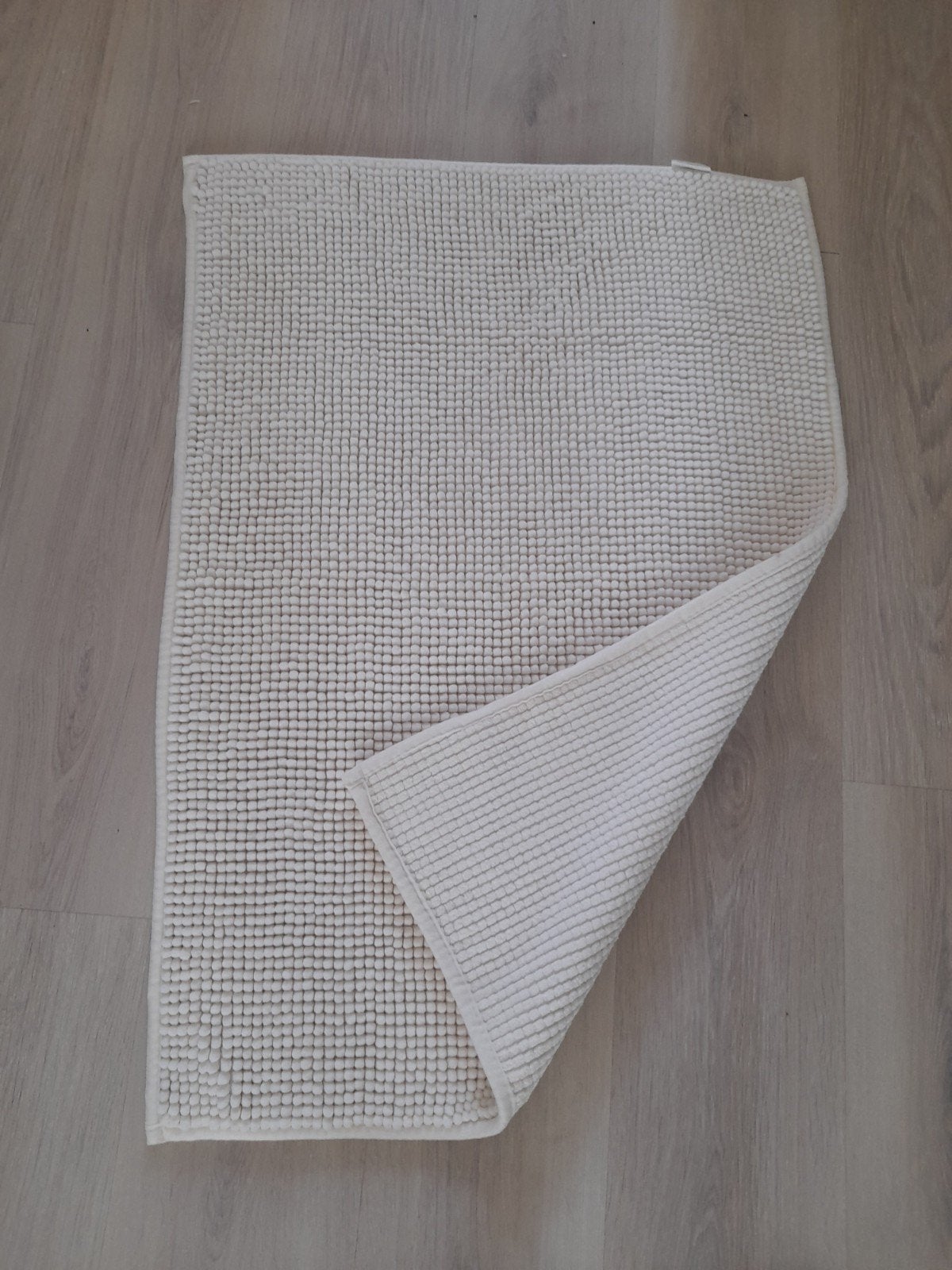 Badmat 90-62 cm., Huis en Inrichting, Ophalen, Zo goed als nieuw, Wit, Badmat