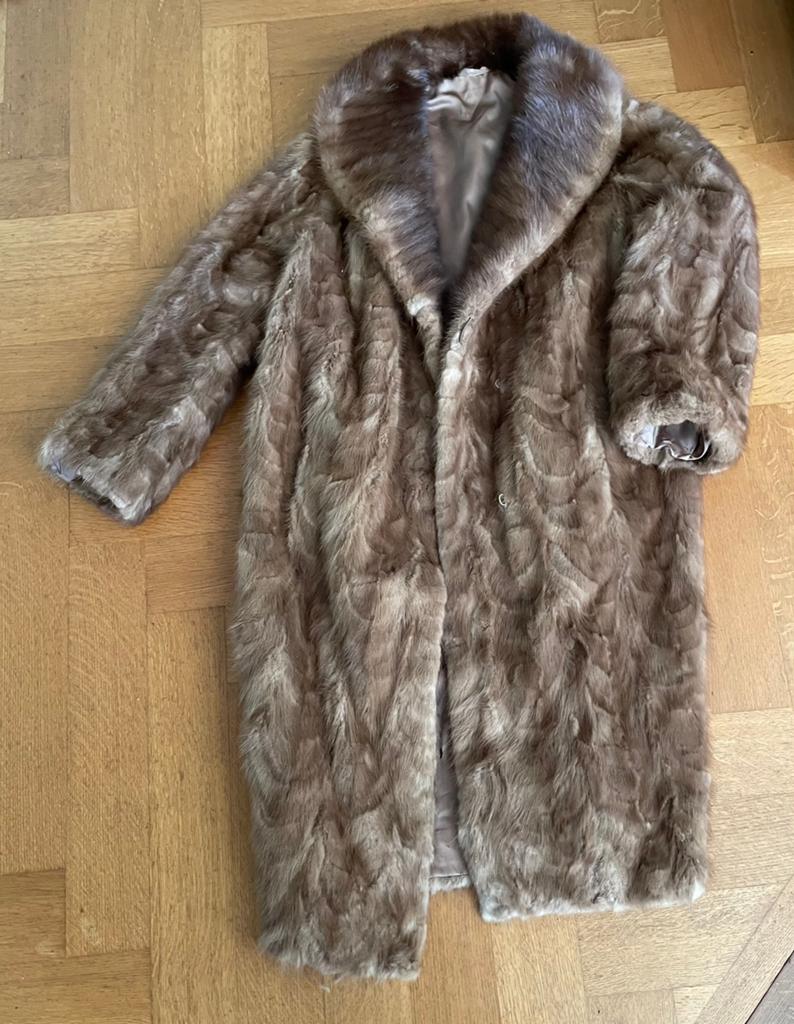 Mooie Bontjas van oma, maat M / 40, Kleding | Dames, Ophalen, Gedragen, Maat 38/40 (M), Bruin