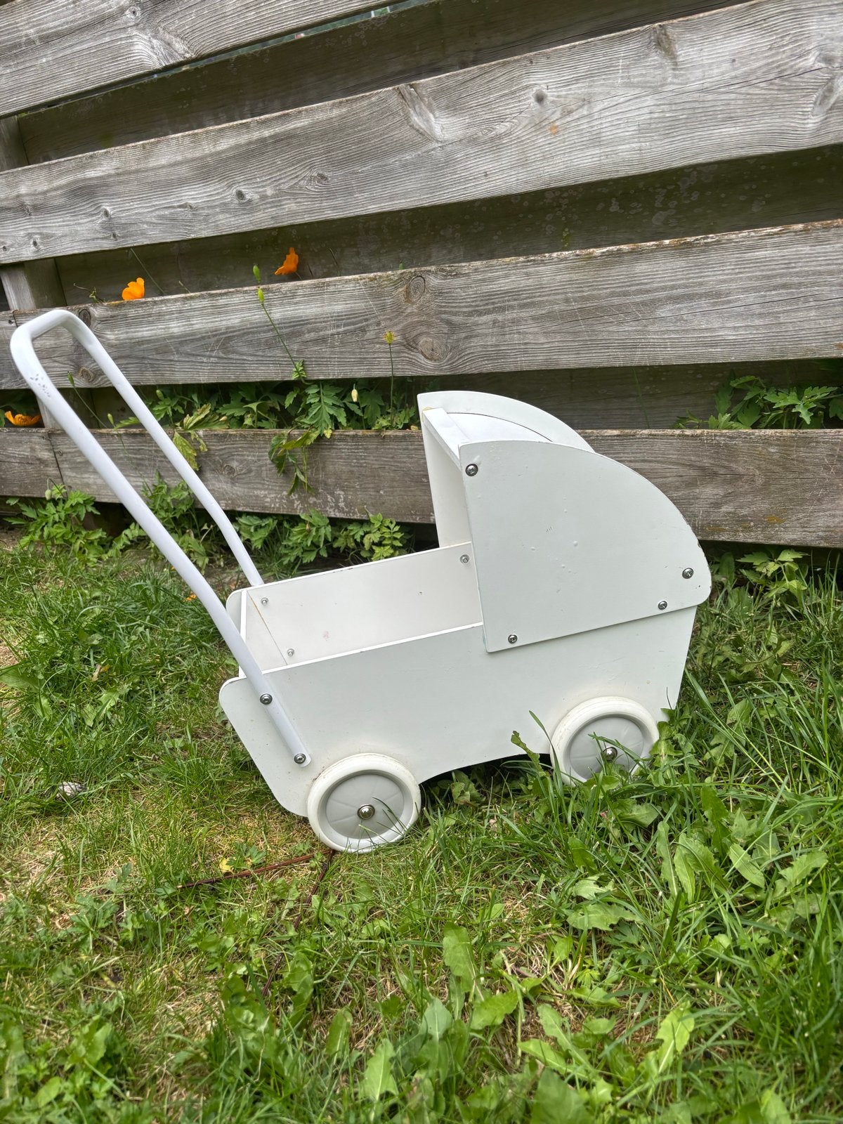 Houten poppenwagen - Wit, Kinderen en Baby's, Speelgoed | Poppen, Ophalen of Verzenden, Gebruikt, Overige typen