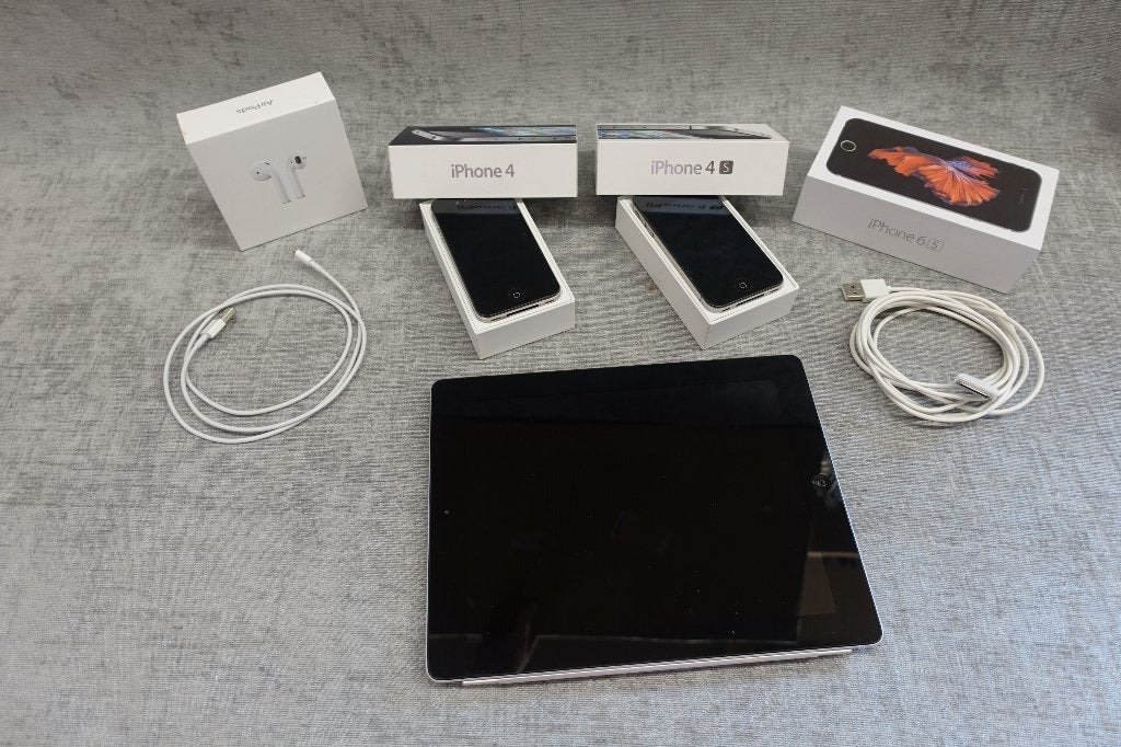 Collectie Vintage Apple Apparaten: iPad + iPhone 4 + 4S, Ophalen of Verzenden