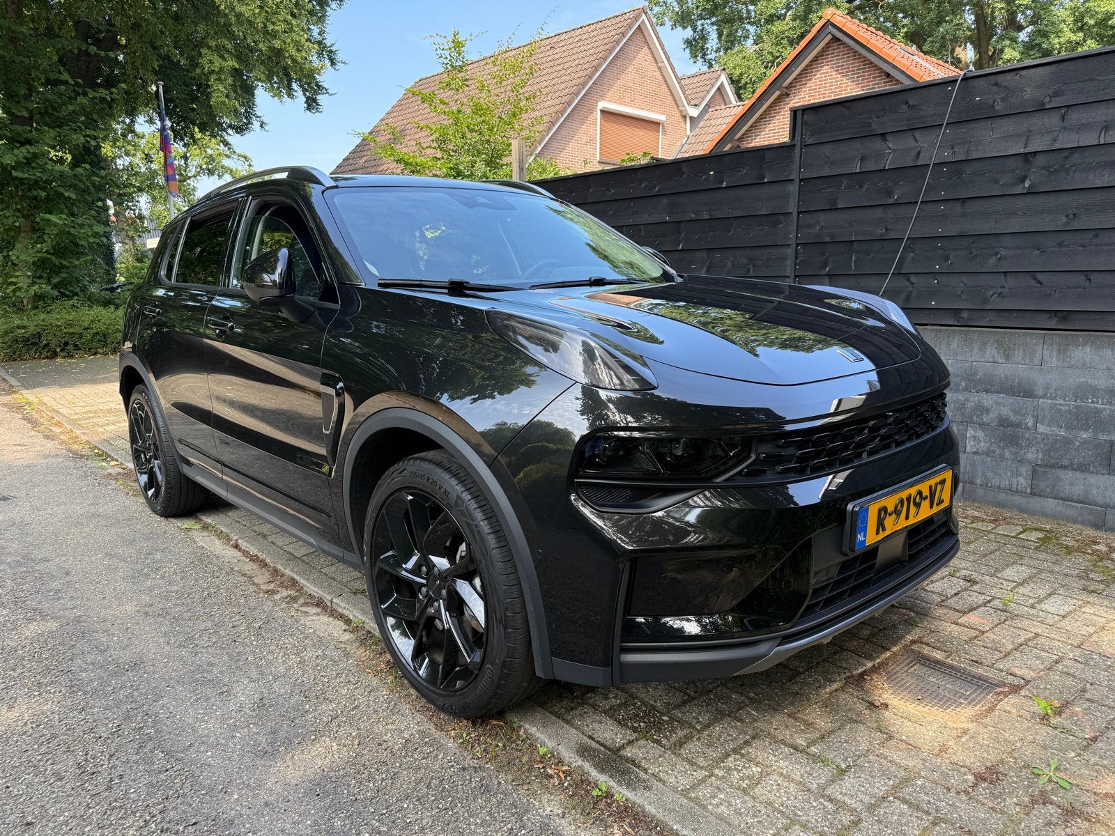 Lynk & Co 01| Black Pack | Dealeronderhouden | trekhaak, 179 pk, Leder en Stof, 1854 kg, 3 cilinders