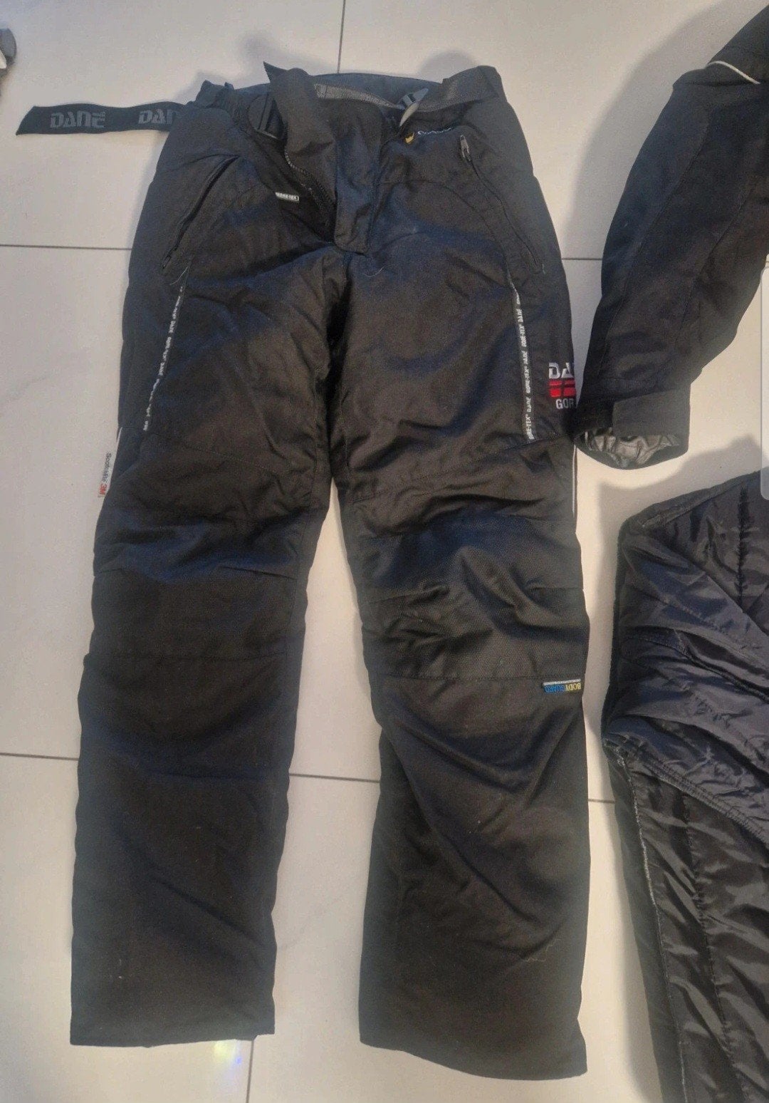 Dane Gore-Tex Dames Motorpak Maat M - Zwart, Motoren, Ophalen of Verzenden, Tweedehands, Dames, Combipak