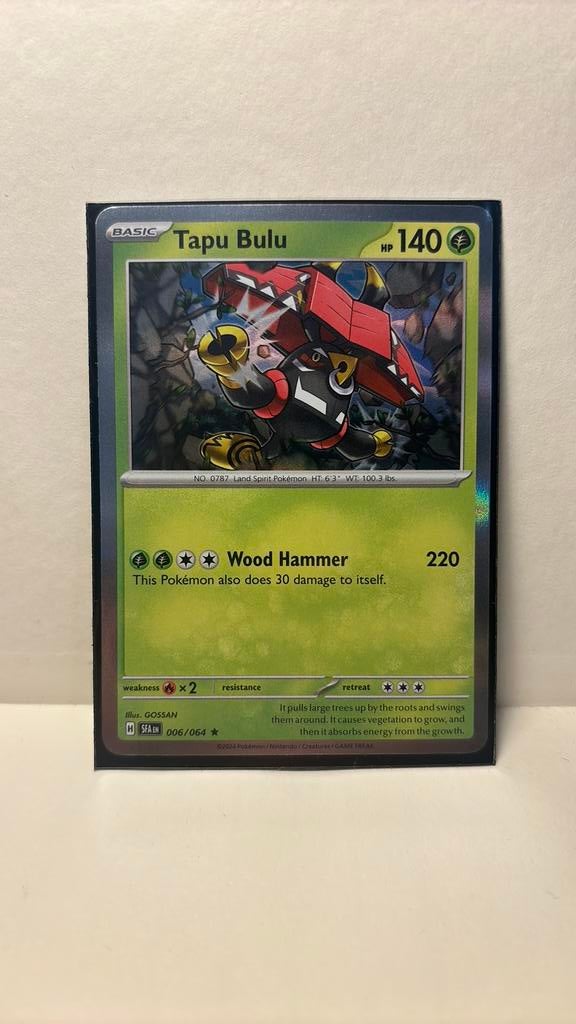 Tapu Bulu 006/064 Shrouded Fable holo pokemon kaart, Ophalen of Verzenden, Nieuw, Boosterbox