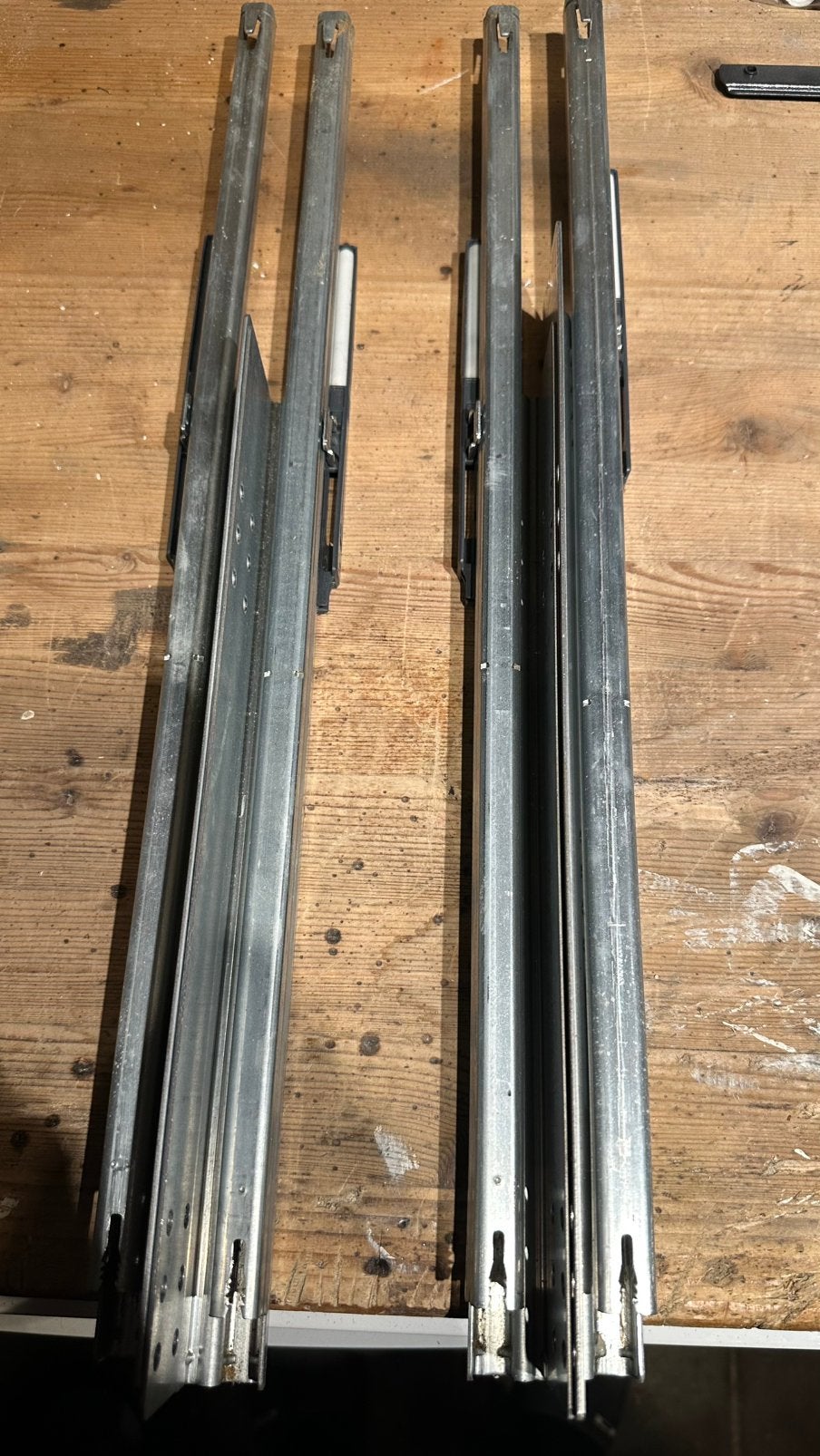 Lade geleiders Ikea. 4 stuks/2 sets., Nieuw, Minder dan 100 cm, Zilver, 50 tot 75 cm