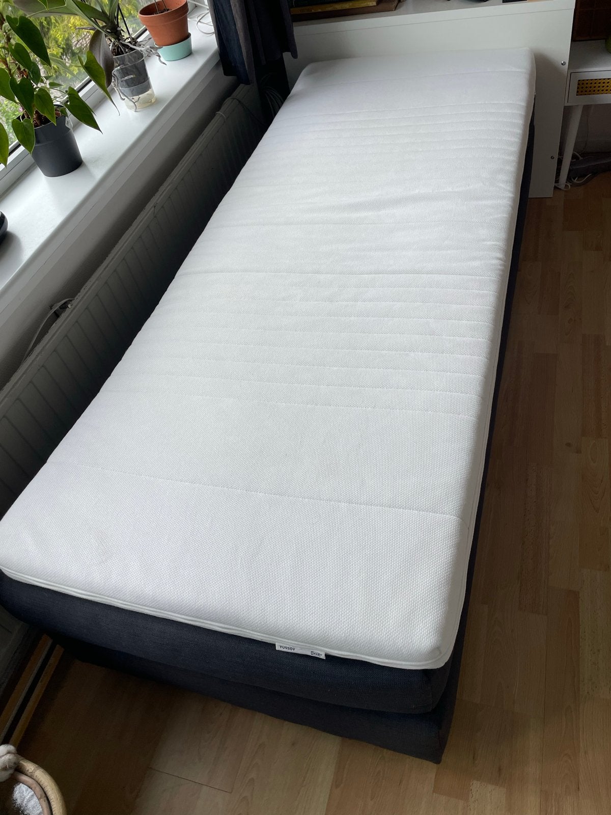 Eenpersoons boxspring met topper, reparatie hoofdeinde, Huis en Inrichting, Ophalen, Gebruikt, Eenpersoons, 80 cm