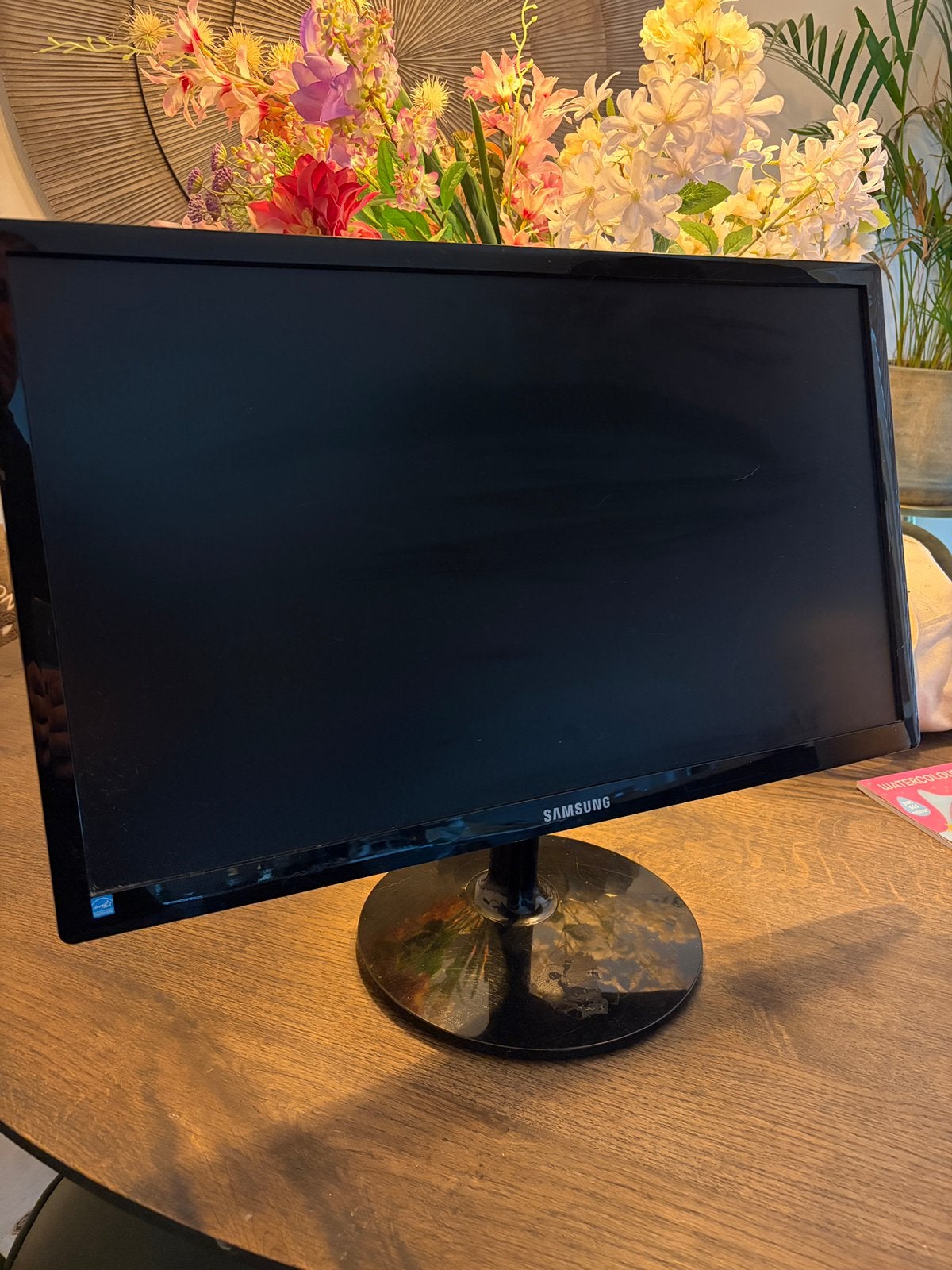 Samsung monitor 24 inch, Full HD, Ophalen of Verzenden, Zo goed als nieuw, VGA