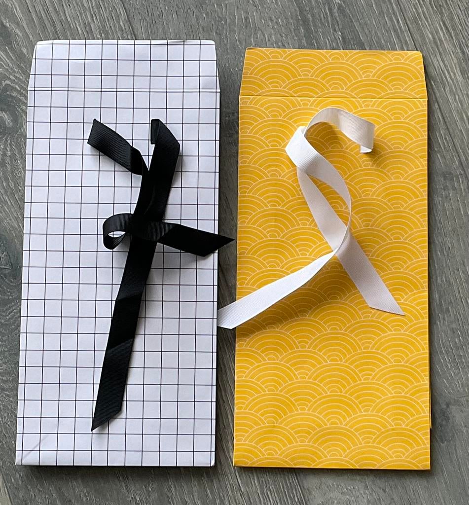 Luxe kadotasjes met plakstrip 29x15x6 cm, 2x100 stuks nieuw, Diversen, Cadeaupapier, Ophalen of Verzenden, Nieuw