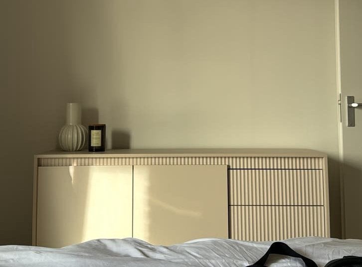Beige Dressoirkast - 154x40x81 cm - Zo goed als nieuw, Ophalen, Japandi, 150 tot 200 cm, Zo goed als nieuw