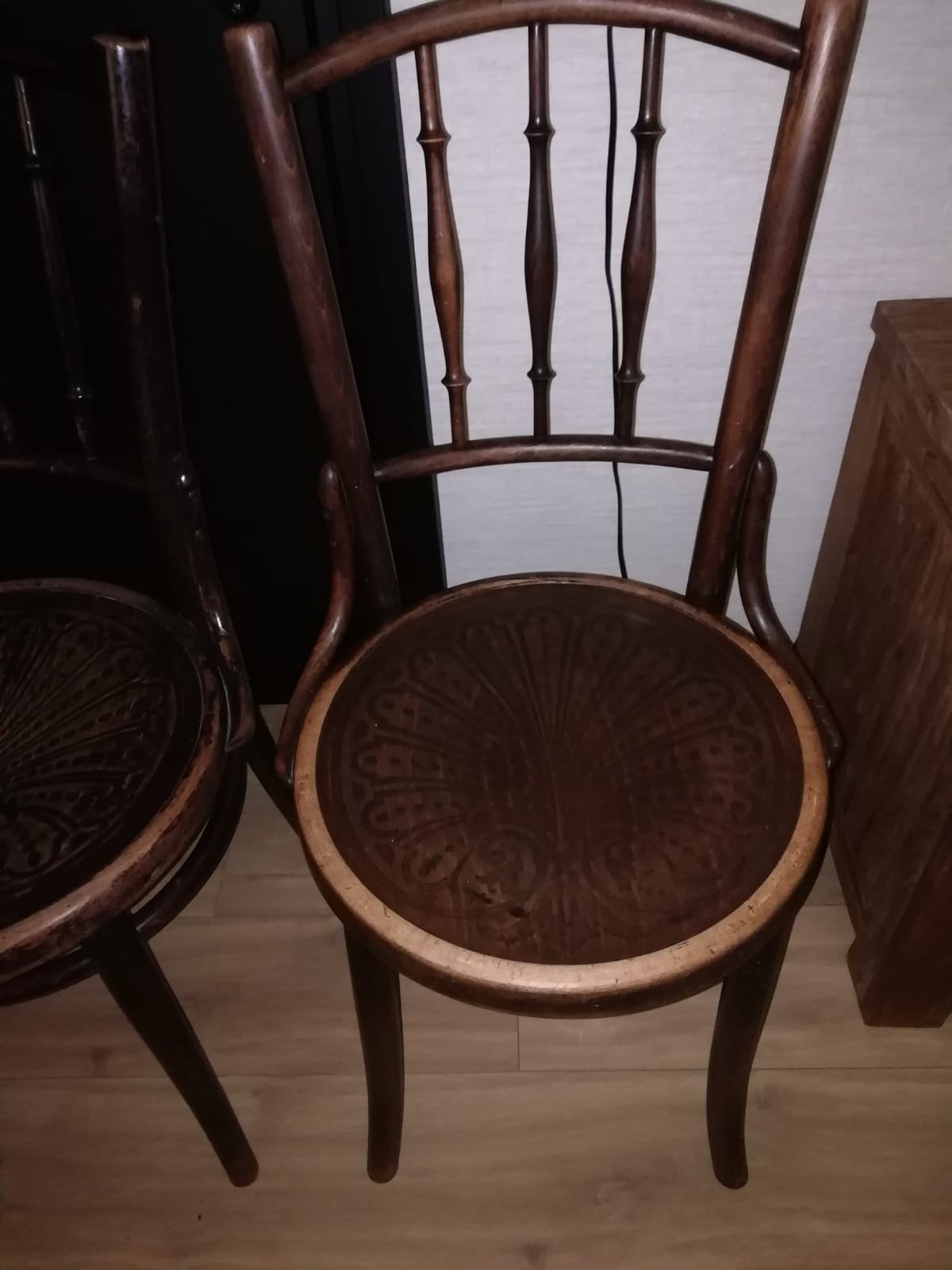 3 cafe stoelen, Antiek en Kunst, Antiek | Meubels | Stoelen en Banken, Ophalen