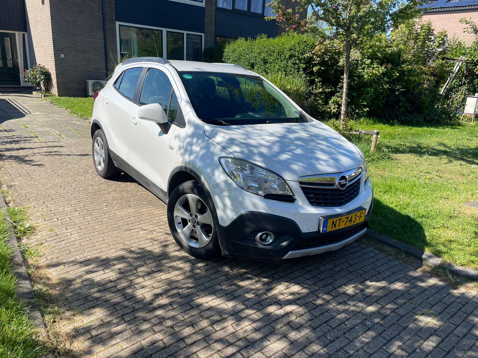Opel Mokka 1.4 103KW 4WD 2012 Wit, Auto's, Zwart, 4 cilinders, Wit, Lichtsensor
