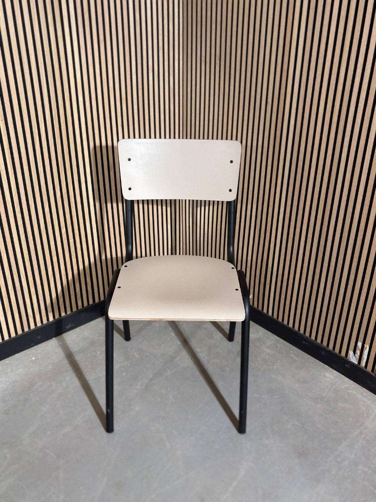 Back to school Zuiver stoel / hout - zwart metaal, Overige kleuren, G.vanrosmalen@hahebo.nl, Zo goed als nieuw, Handelstraat 18 Boxmeer