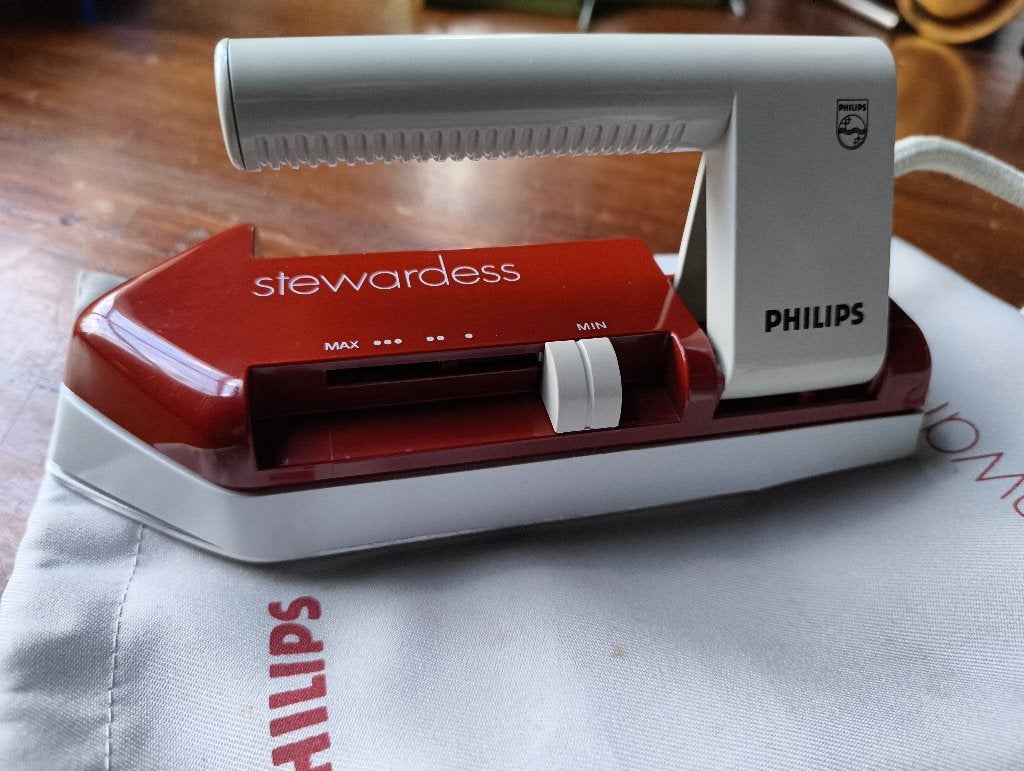 Philips reisstrijkijzer Stewardess HD 1165/A, Ophalen of Verzenden, Zo goed als nieuw, Strijkijzer met snoer