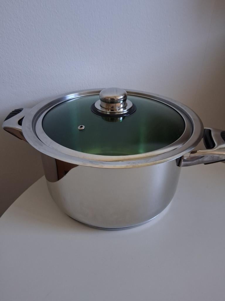 Grote pan 7 liter (inductie), Ophalen of Verzenden, Rvs, Kookpan of Snelkookpan