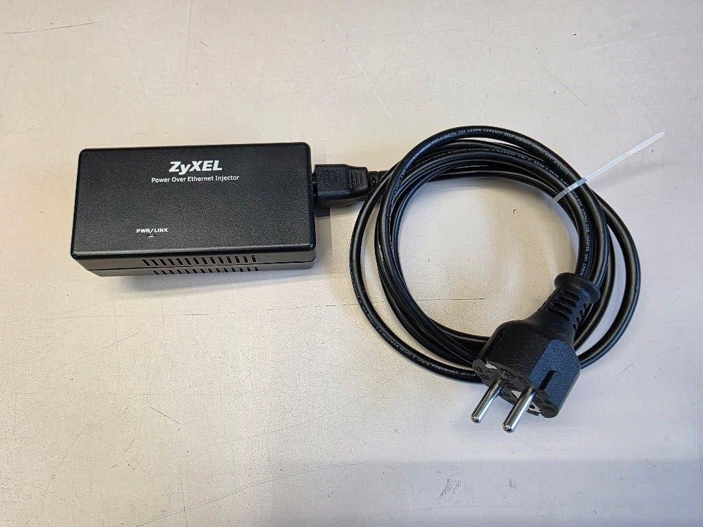 Zyxel POE injector, Ophalen of Verzenden, Gebruikt