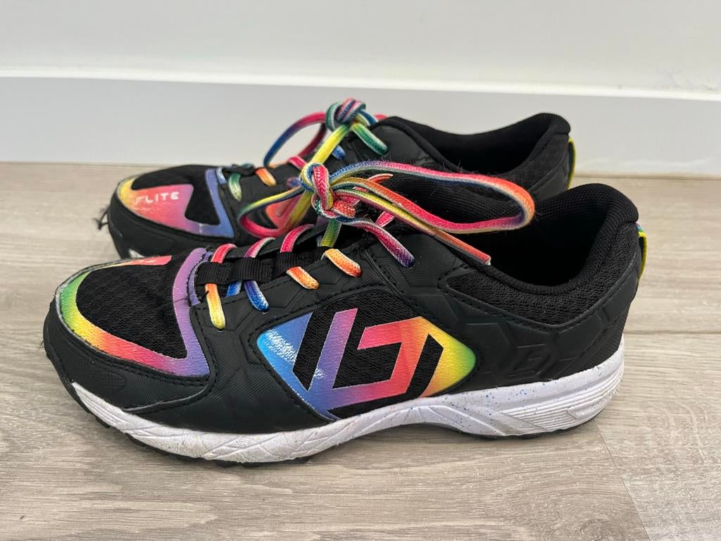 Brabo veldschoenen maat 36 hockey/korfbal, Ophalen of Verzenden, Gebruikt, Schoenen