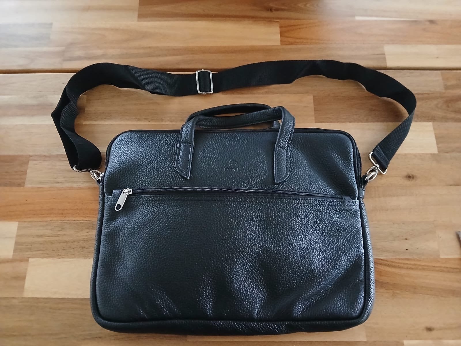 Leren Aktetas - Laptoptas 15,6 inch - Zwart, Computers en Software, Laptoptassen, 15 inch, Gevoerd laptopvak, Nieuw, Aktetas