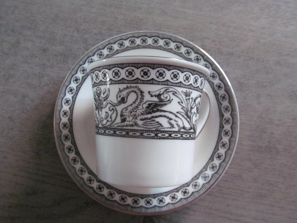 Wedgwood Contrasts Espresso Kop en Schotel, Keramiek, Ophalen of Verzenden, Zo goed als nieuw, Wedgwood