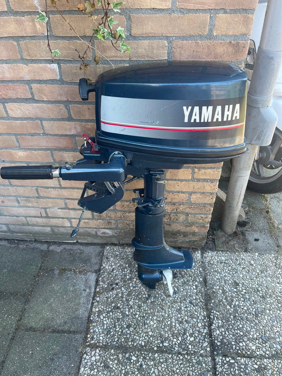 Yamaha 4pk 2takt ( met bootje ), Gebruikt, Minder dan 5 pk, Ophalen of Verzenden, Buitenboordmotor