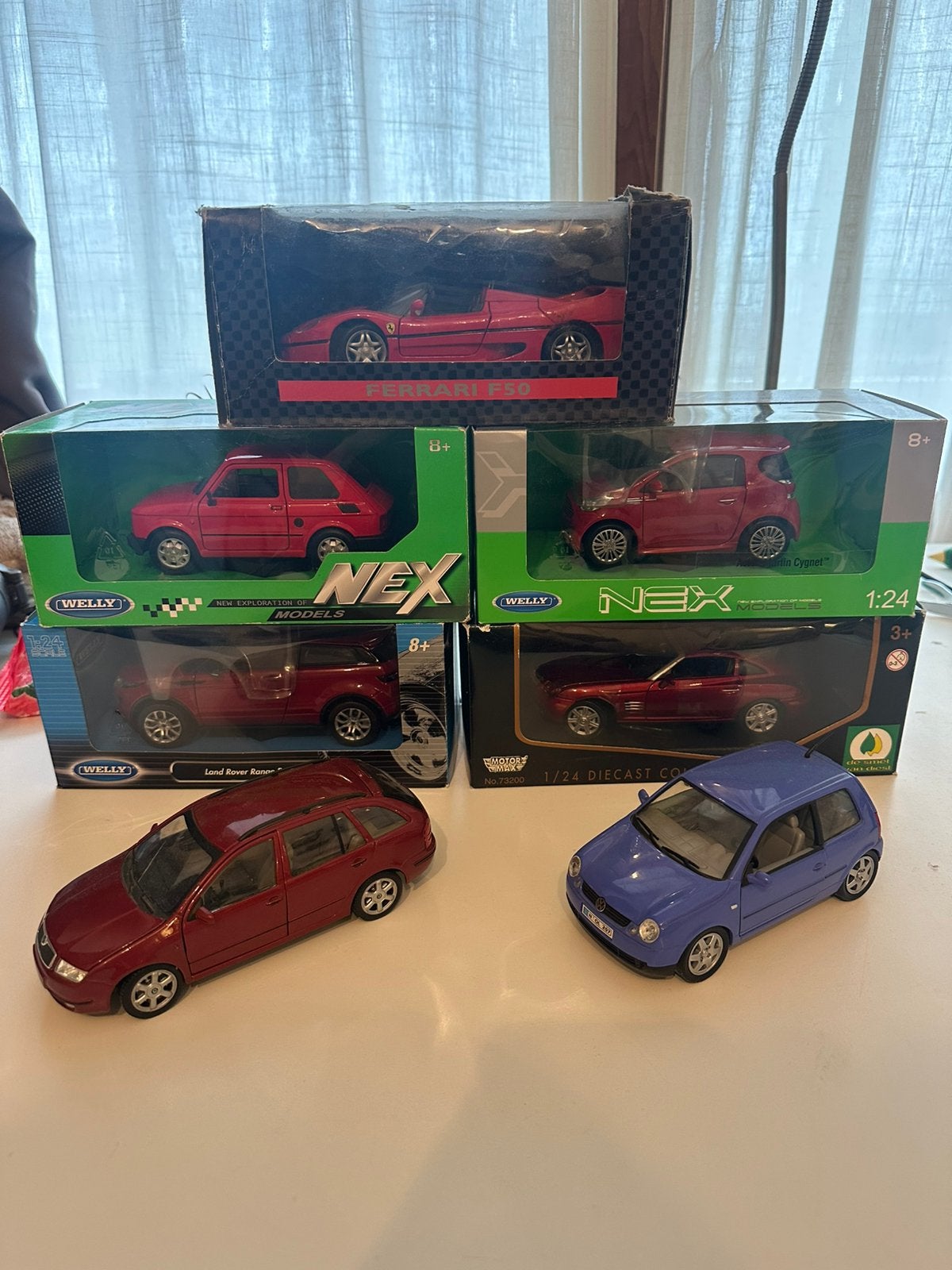 Modelauto verzameling 1:24, Ophalen of Verzenden, Zo goed als nieuw, Welly