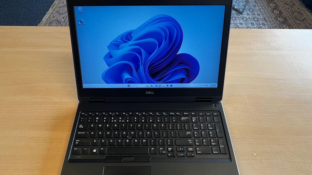 Dell precision 7530 core i7-8th gen, Met videokaart, 2 tot 3 Ghz, Intel® Core™ i7 , Zo goed als nieuw