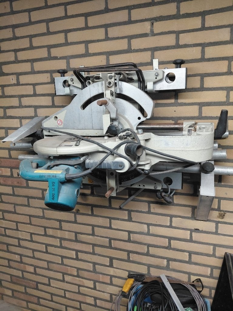 Afkort verstekzaag met trekfunctie, Ophalen, Makita, Afkortzaag, 30 tot 70 mm