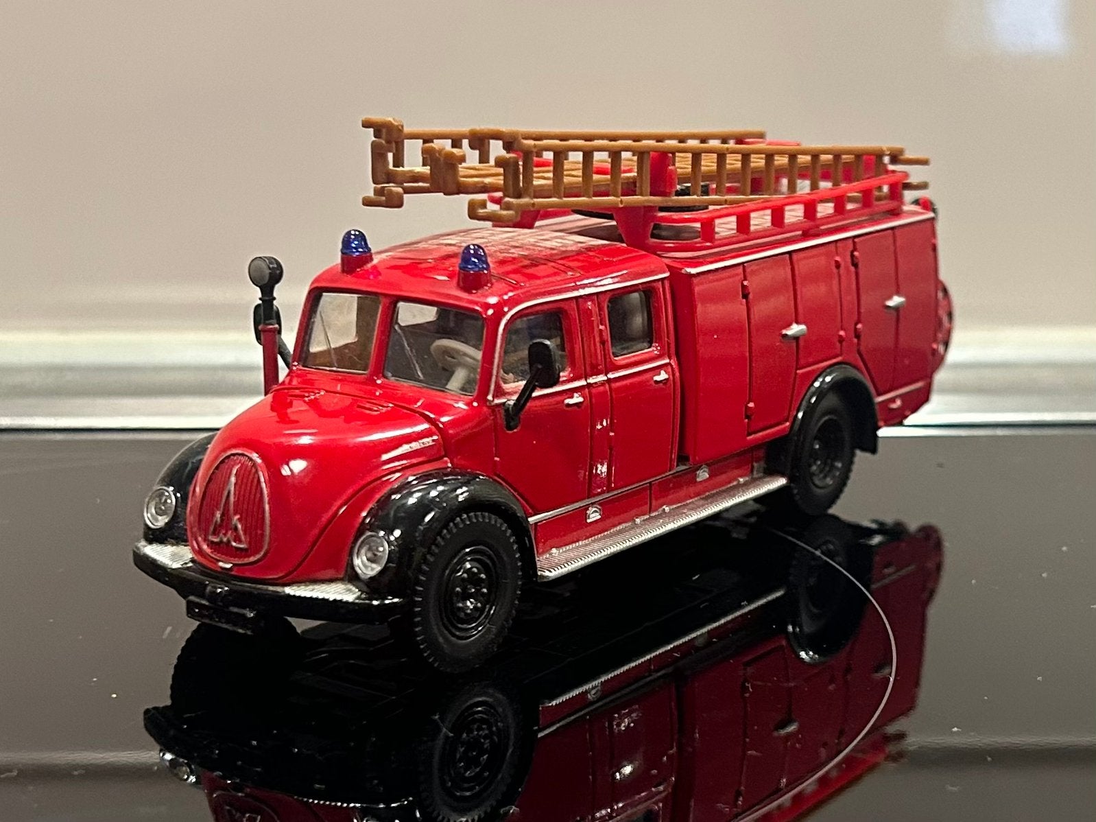 Siku Magirus Brandweer 1:55, Verzenden, Zo goed als nieuw, Bus of Vrachtwagen
