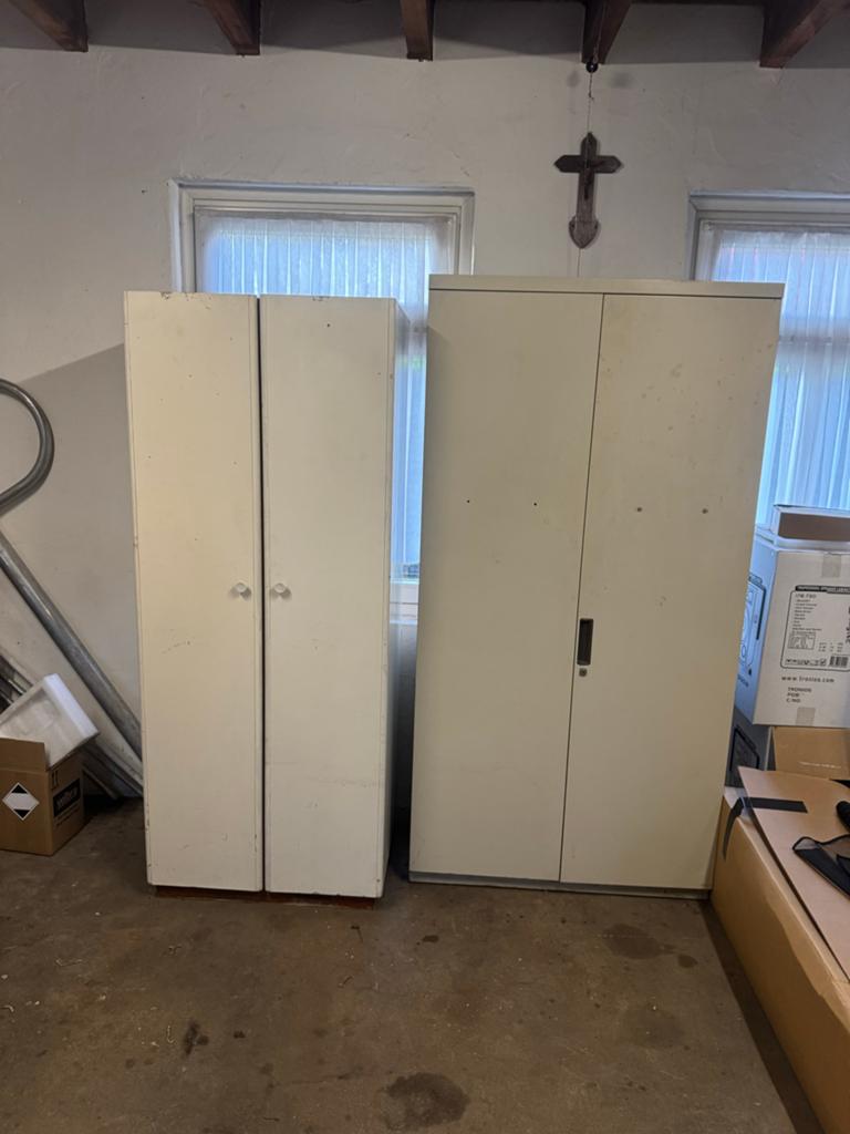 2 Garagekasten - Ideaal voor opslag, Ophalen, Met deur(en), Gebruikt, Vintage