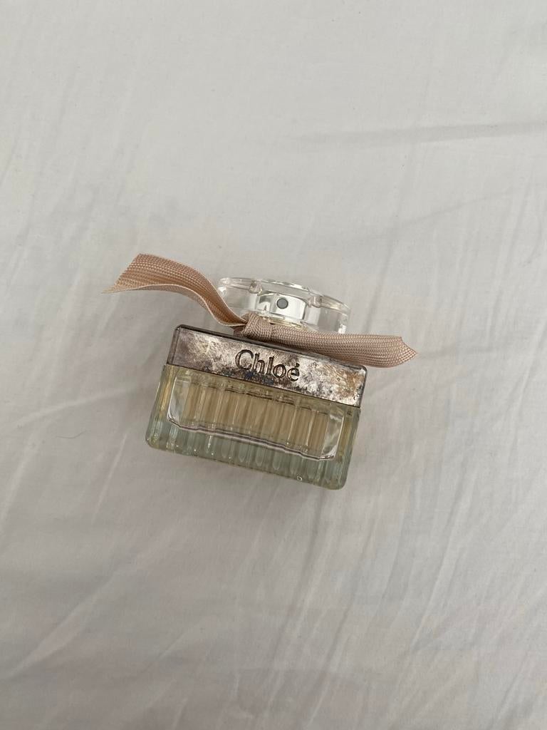 Chloé Eau de Parfum 30ml - Klassieke damesgeur, Ophalen of Verzenden, Zo goed als nieuw