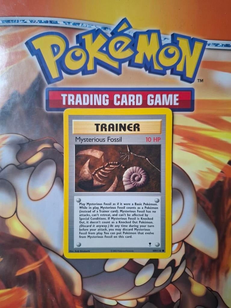Mysterious fossil 109/110 Legendary collection pokemon kaart, Ophalen of Verzenden, Gebruikt, Losse kaart